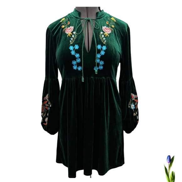 Elegant Emerald Green Embroidered Dress size L Boho stretch velvet - Picture 1 of 7